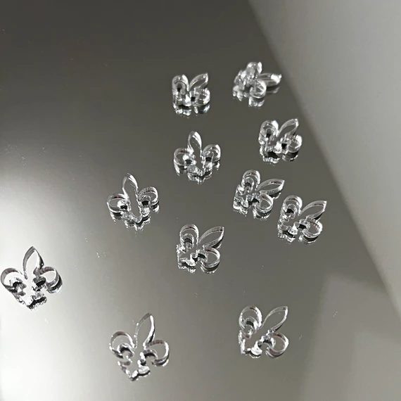 FLEUR DE LIS ÓRASZÁM JELÖLŐ